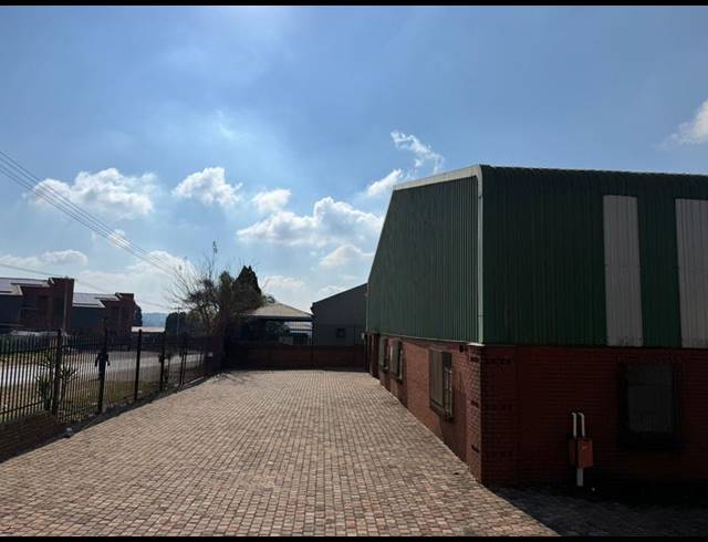 BUSINESS PROPERTY TO RENT IN SUNDERLAND RIDGE